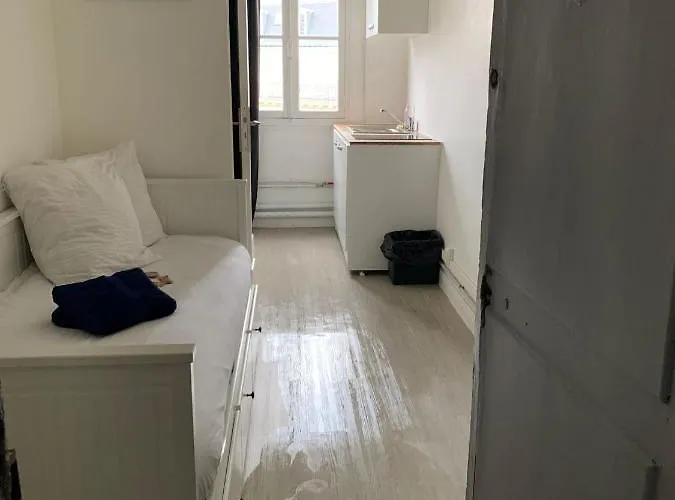 Guest Nearby Champs Elysees Διαμέρισμα Παρίσι