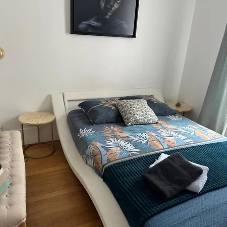Apartmán Guest Nearby Champs Elysees *