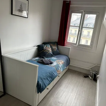 Apartment Guest Nearby Champs Elysees *